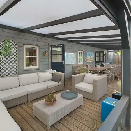 Labarc アパート ロッカンジェ